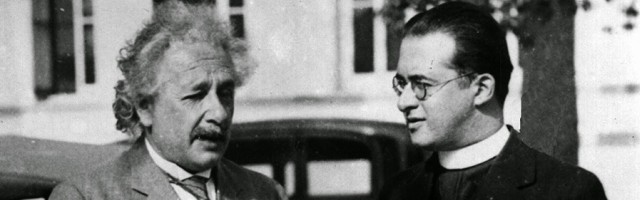 Albert Einstein y el sacerdote y astrónomo George Lemaitre en un encuentro en California en 1933 - sobre el Big Bang, Lemaitre se adelantó a todos