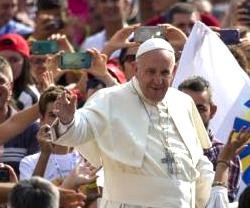 El Papa Francisco ha recibido a los peregrinos que acuden a las catequesis de los miércoles en la Plaza San Pedro