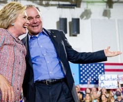 Tim Kaine y Hillary Clinton buscan el voto cristiano en Florida