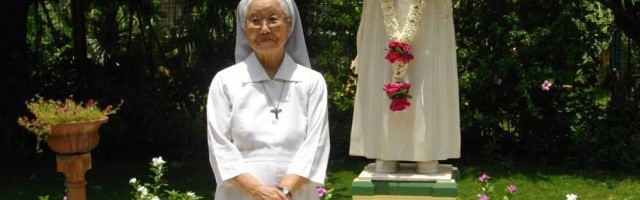 La hermana Asunta Nakade ha sido misionera católica en la India durante 40 años, pero su infancia fue de niña budista en el Japón en guerra