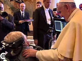 El Papa saludó a Stephen Hawking