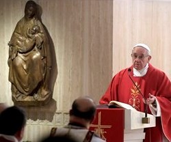 El Papa Francisco explica la primacía del amor sobre las normativas humanas