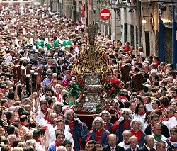 Las fiestas de San Fermín se han convertido en una de las más famosas del mundo, pero no por su aspecto religioso