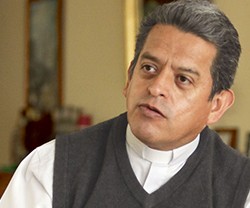 35 diócesis mexicanas y norteamericanas establecen un plan para ayudar a los emigrantes