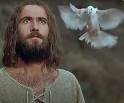 Jesús y una paloma que simboliza el Espíritu Santo, en 'Jesus Film Project'.