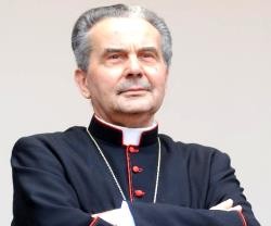 El cardenal Carlo Caffarra es un veterano predicador del Evangelio de la familia y la vida