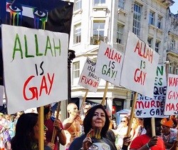 Estas pancartas fueron prohibidas en el Orgullo Gay de Londres pero las mismas con el nombre de Jesús se permitieron
