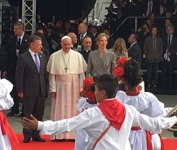 Así es la Colombia católica que visita el Papa: una fe activa que aguanta el avance evangélico