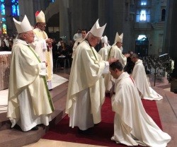 Ceremonia de ordenación de Sergi Gordo y Antoni Vadell como obispos en la Sagrada Familia