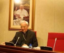El Nuncio Renzo Fratini explica a los obispos que el Papa pide plantar cara a la ideología de género