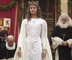 Precisamente en TVE se ha producido con éxito una serie sobre Isabel la Católica