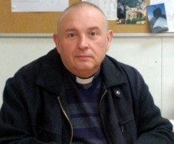 Mosén Francesc M. Espinar, rector del Fondo de Santa Coloma, impulsa un digital de pensamiento cristiano