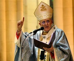 El cardenal Osoro se preguntó si alejar a Dios de la sociedad no hace sino envejecerla.