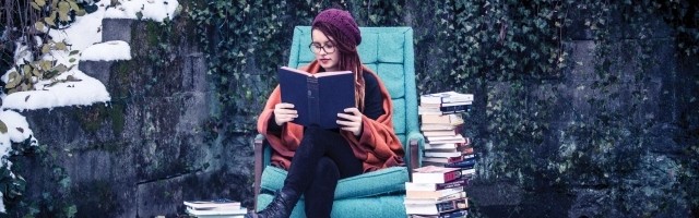 Leer libros es una gran forma de aprovechar el invierno... y ofrecemos 8 sugerencias