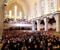 Más de 250.000 militares velarán en Egipto por la seguridad de los cristianos en la Navidad copta