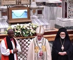 Representantes de distintas denominaciones cristianas rezaron junto al Papa en Roma por la unidad de los cristianos