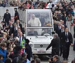 El Papa ha proseguido con sus catequesis sobre la Misa