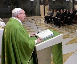 El Papa reflexionó sobre la muerte durante su homilía en la misa matinal en Santa Marta
