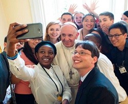 El Papa Francisco tiene muy presente siempre a los jóvenes en sus intervenciones