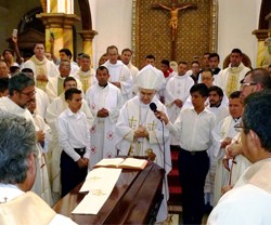 Los sacerdotes también mueren por falta de medicinas en la Venezuela del presidente Maduro