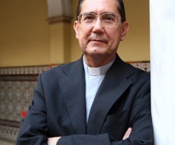 El obispo, arabista y comboniano español Miguel Ángel Ayuso encabezó la delegación vaticana en Jordania