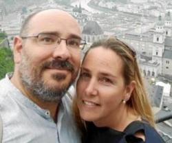 Xavi Prats y su esposa Teresa Nebot en un selfie de vacaciones