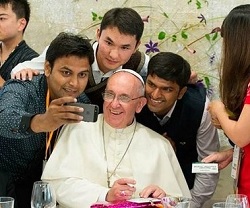 El Papa siempre presta una especial atención a los jóvenes