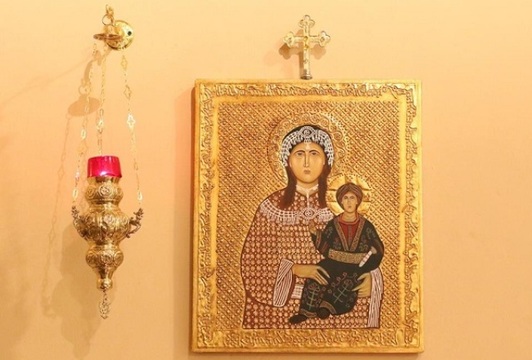 Nuestra Señora de Aradin, una advocación nueva e icono nuevo, para los cristianos perseguidos