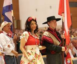9.000 matrimonios en Fátima celebran 7 décadas fecundas de Equipos de Nuestra Señora