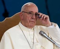 La Santa Sede confirma que Francisco se reunirá con víctimas de abusos durante su visita a Irlanda