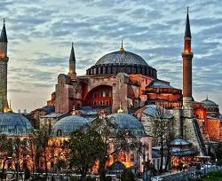 El Tribunal Supremo de Turquía rechaza que Santa Sofía se convierta en un lugar de culto islámico