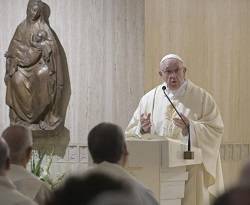 El Papa Francisco pidió que no olvidemos a nuestro ángel de la guarda
