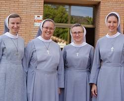 Las monjas que cuidaron del pequeño Karol Wojtyla llegan a España con su primera fundación