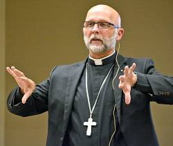 El obispo Wall resaltó la importancia del texto del futuro santo