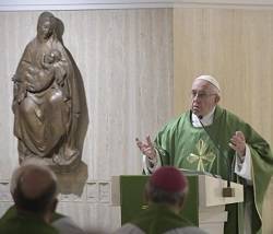 El Papa advierte de los cristianos «rígidos» y «perfectos»:  «Nadie se salva a sí mismo, nadie»