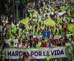 Manifestación pro-vida en la Ciudad de México