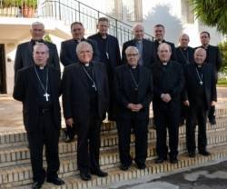 Nota de los obispos andaluces para el voto: aborto, eutanasia, familia, educación y sin demagogias