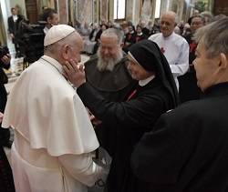 El Papa recibió en el Vaticano este lunes a los camilos / Vatican Media
