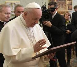 El Papa pidió a los pediatras mostrar siempre en su trabajo un "testimonio cristiano" / Vatican Media