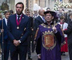 Óscar Puente, el alcalde socialista de Valladolid, en la procesión de la Virgen de San Lorenzo en septiembre de 2018...