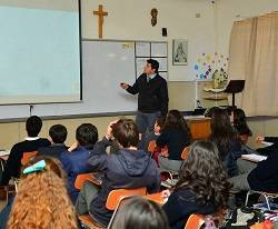El 62% de los alumnos españoles cursa la asignatura de Religión Católica, más de 3,3 millones