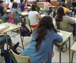 La Comunidad de Madrid camufla la ideología de género en su norma sobre convivencia en los colegios