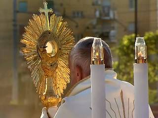 Corpus: misa y procesión del Papa