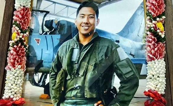 Un piloto militar tailandés católico sacrificó su vida para evitar víctimas al estrellarse su avión