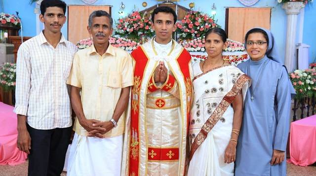 «Amo ser un sacerdote católico»: así surgió la vocación de este joven indio de rito siro-malabar