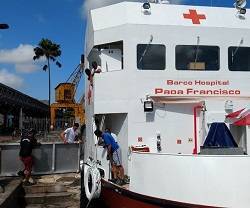 El Papa Francisco propuso en 2013 un hospital para la Amazonía: ya está listo, ¡pero es un barco!