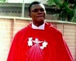 Asesinan a un sacerdote y queman su cuerpo cuando mediaba entre dos pueblos enfrentados en Nigeria