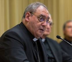 La «marca catolicidad», la propuesta de Gil Tamayo para hacer frente a una sociedad secularizada