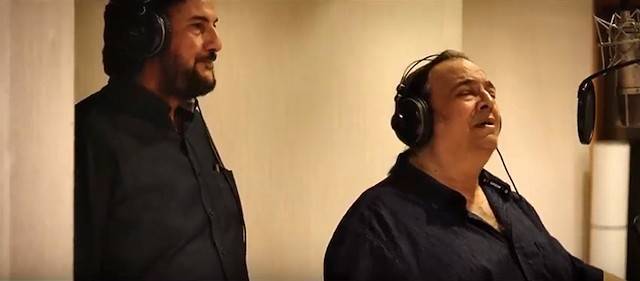 José María Zavala canta «Pero a tu lado» con Javier Urquijo para los créditos finales de «Renacidos»