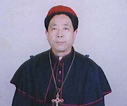 El obispo chino Fang: la patria, antes que la Iglesia; la ley china, antes que la canónica